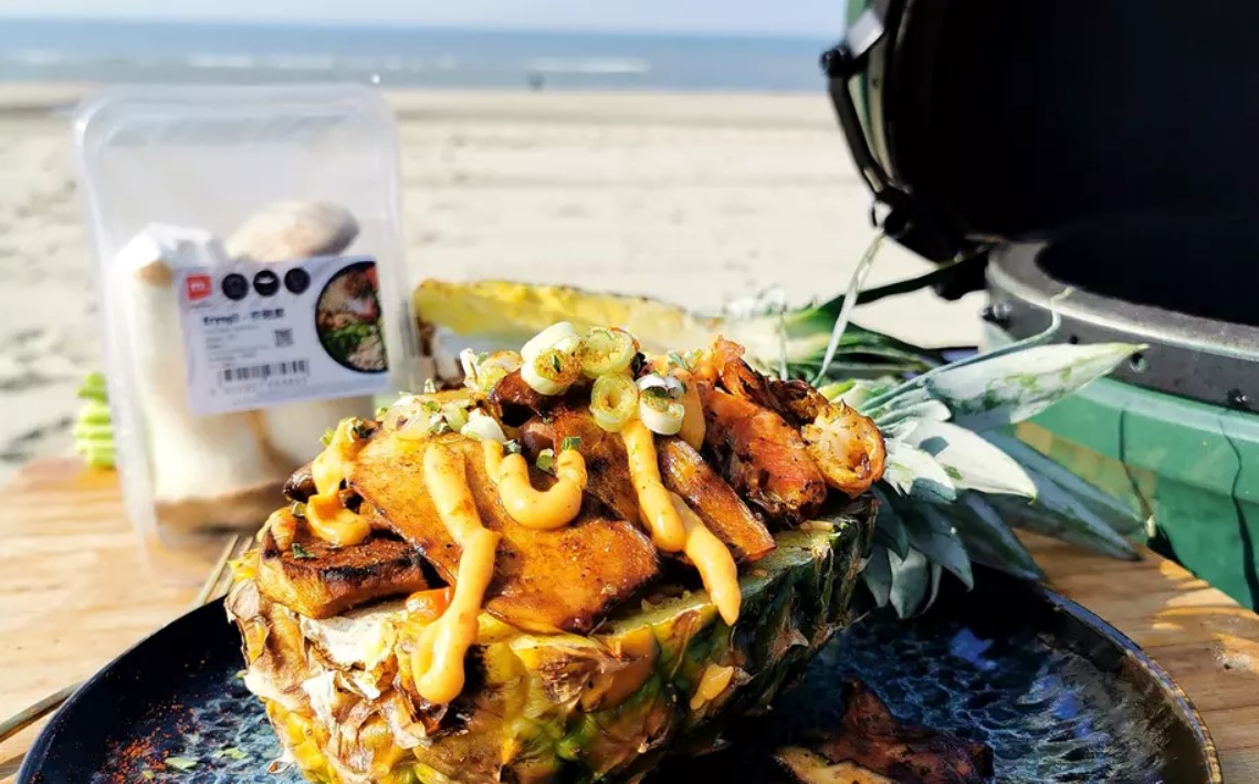 SURF & MUSH ANANAS BOWL