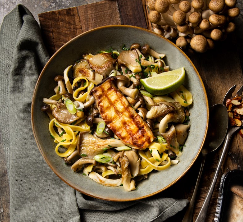 TAGLIATELLE MET M. OESTERZWAM, M. ERYNGII EN M. SHIMEJI